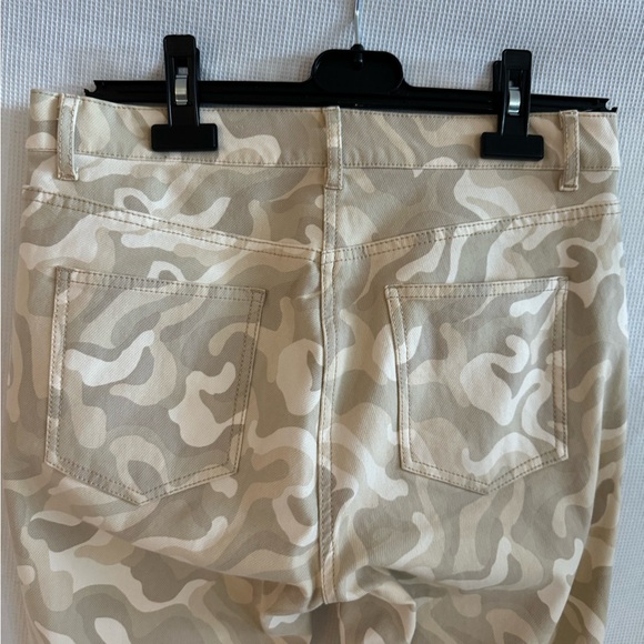 J.McLaughlin  Jeans - Picture 11 of 14